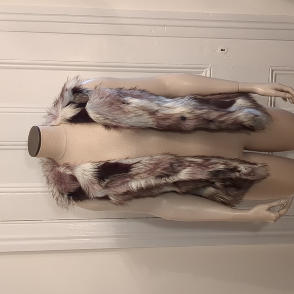 2/$20 Design Lab Faux Fur Post-apocalyptic Vest, S - Picture 1 of 5